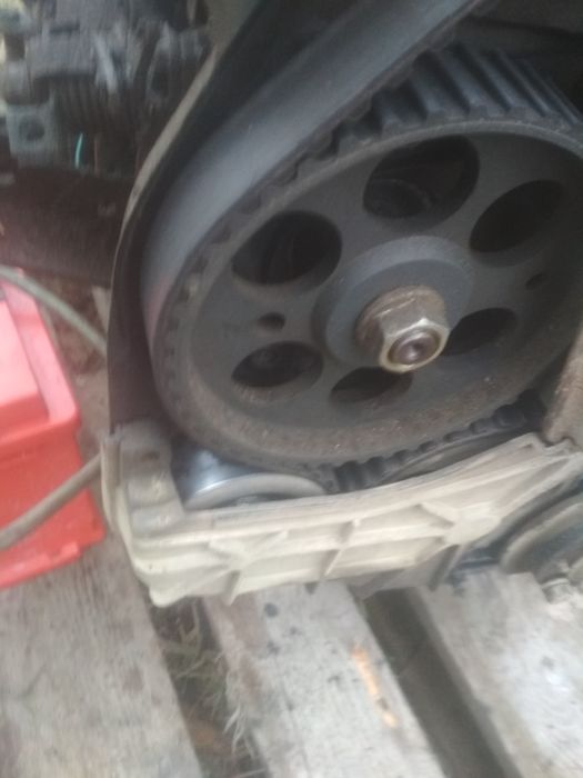ГБЦ головка блока двигун Ісузу 1.7тдAudi  Фольксваген