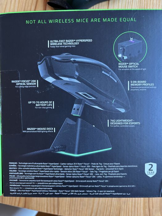 Razer Viper Ultimate sem fios com dock de carga e caixa