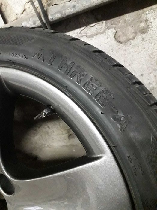 Jantes e pneus 225/45/R17
