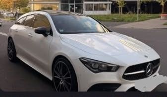 Mercedes  CLA  220 shooting Brake