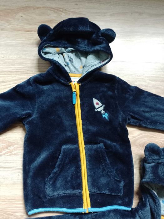 Ciepłe bluzy misio 98/104 110/116