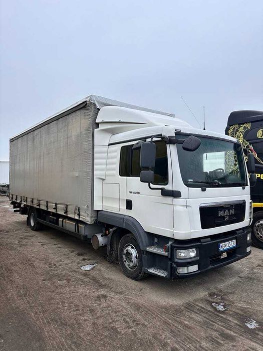 Man TGL 220 z windą Cesja leasingu
