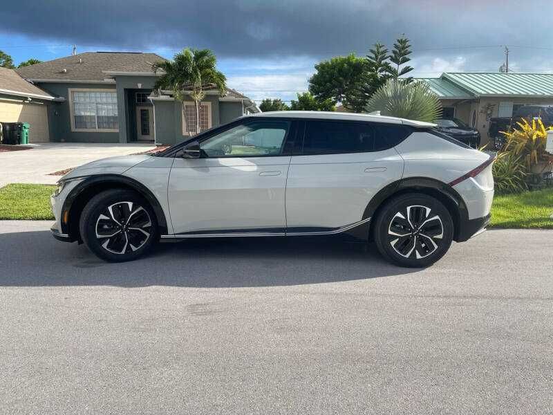 2022 Kia EV6 Wind