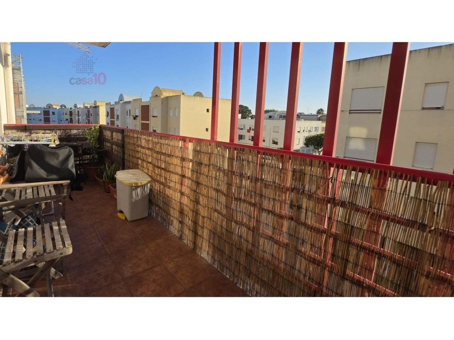 Vende-se Excelente T2 (convertido em T3) no Centro Alcochete
