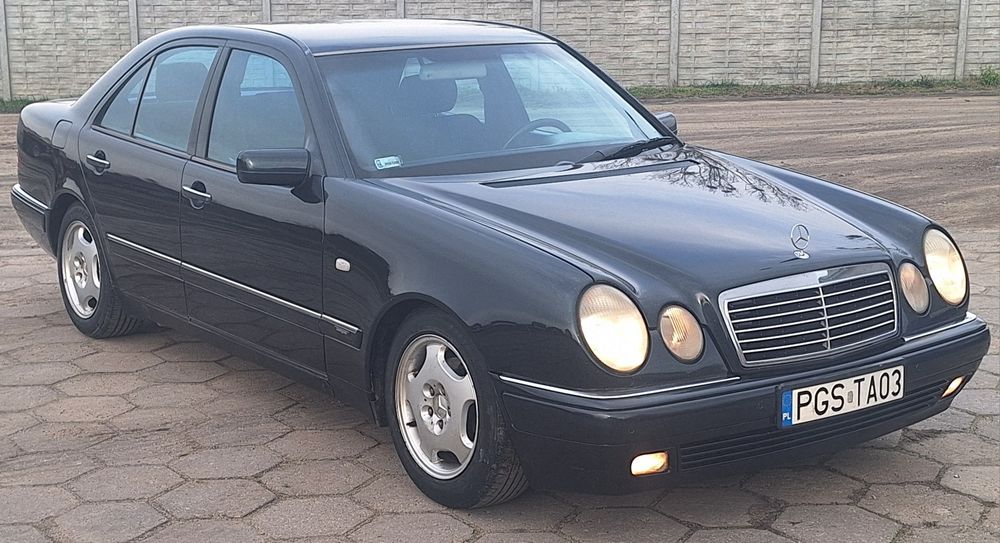 Mercedes w210 2.2d 95km AVANTGARDE