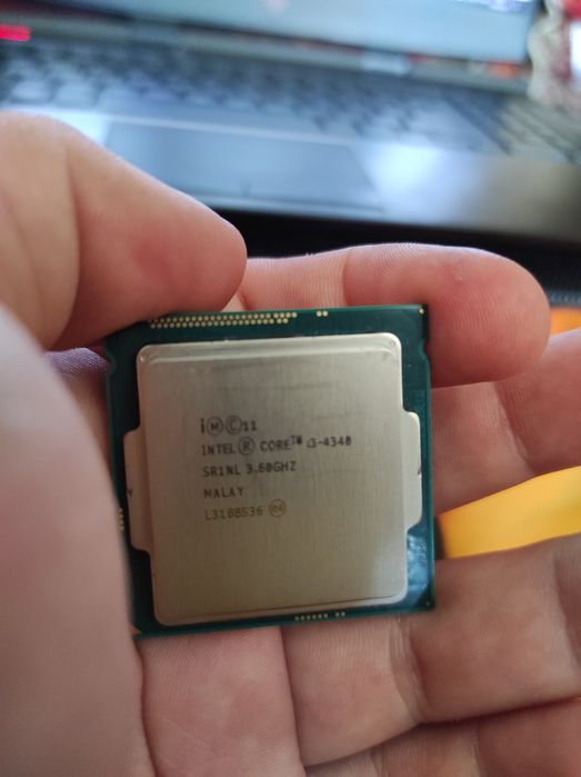 Продам процесор Intel Core i3-4340