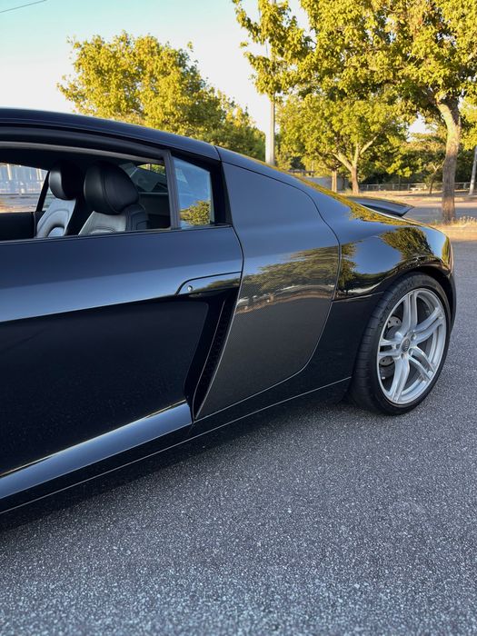 Audi R8 Coupé 4.2 FSI V8 quattro R-tronic