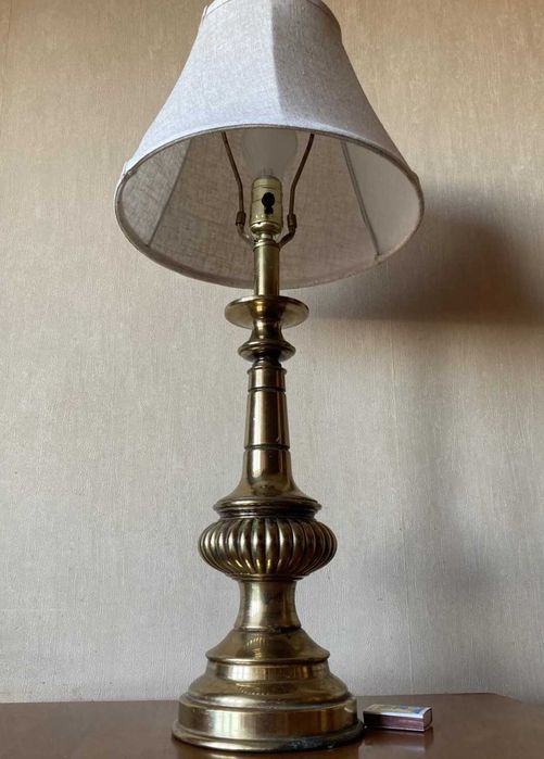 Лампа интерьерная настольная или на пол. h-70 cm. вес 3,66 кг