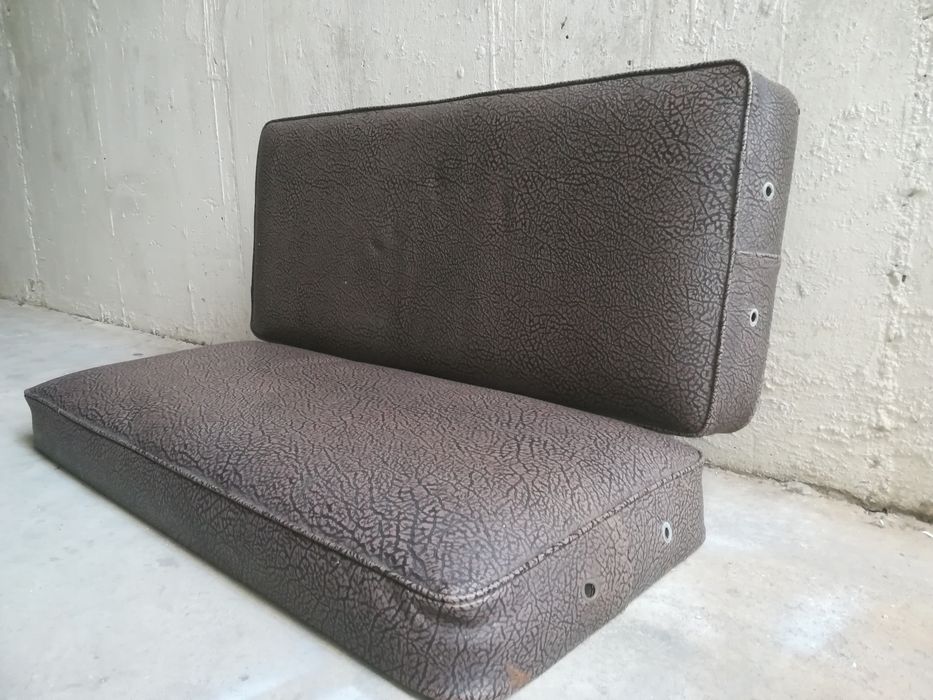 2 Bancos antigos