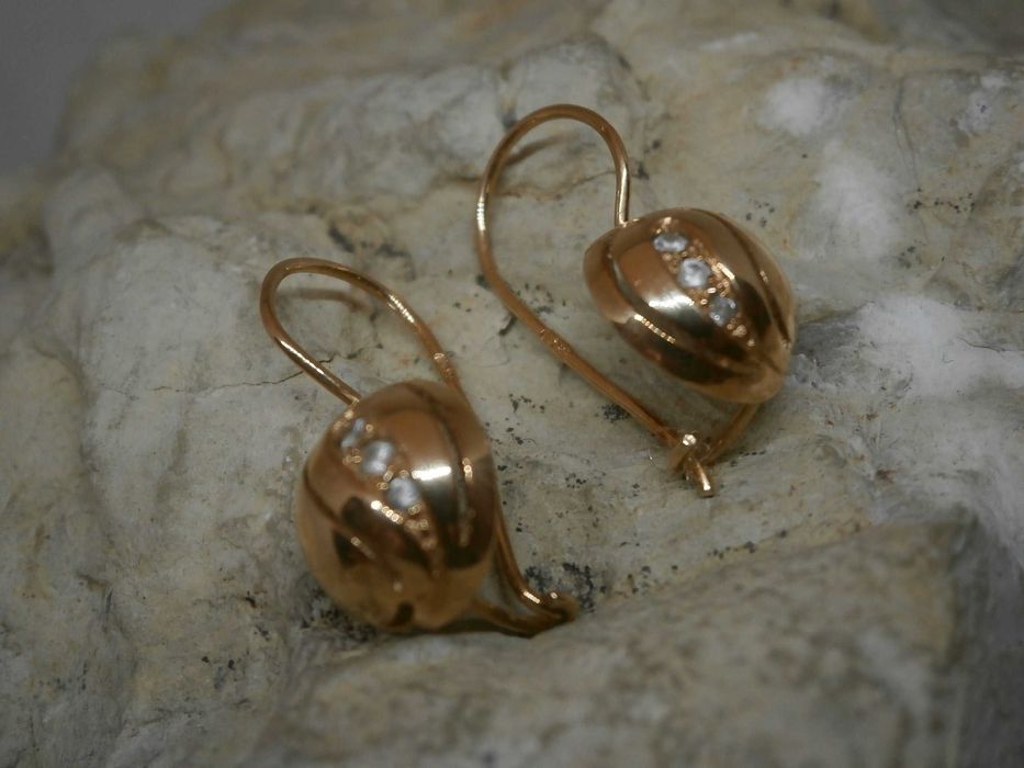 Złote Kolczyki 14 K-4,11 GR