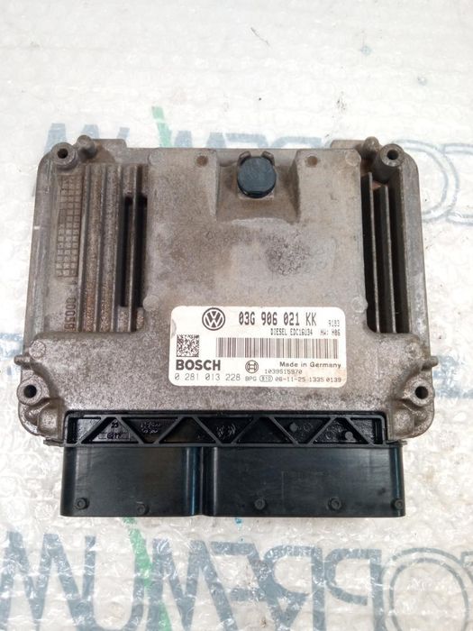 Centralina Do Motor Uce Volkswagen Jetta V 1K2