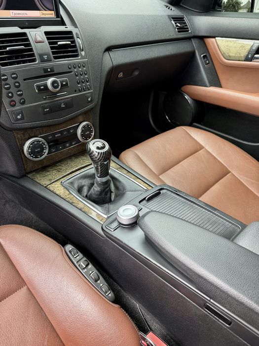 Продам Mercedes-Benz C-Class C204