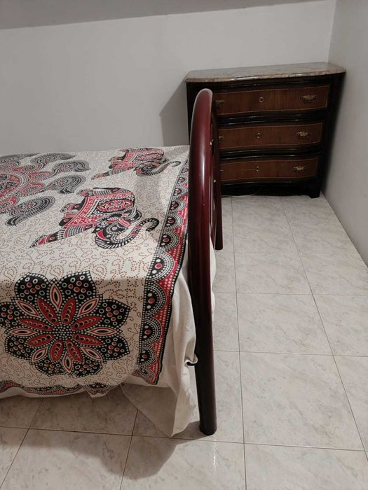 QUINTA DO CONDE - Av. 1º de Maio - Quarto para Alugar