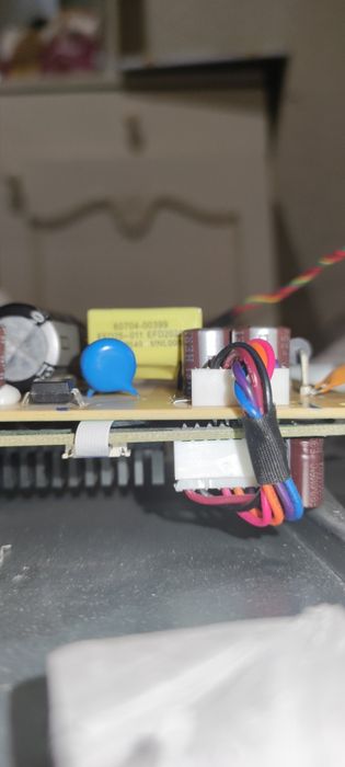 Монітор HP X24c FHD Curved Gaming новий в ремонт і на З.ч,екран полоси