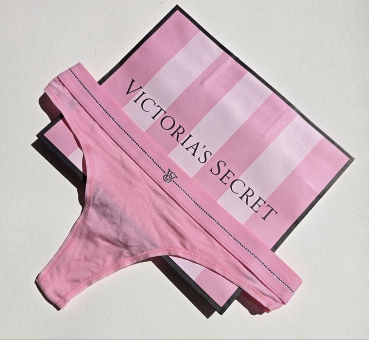 Victoria’s secret stringi logo diamenciki