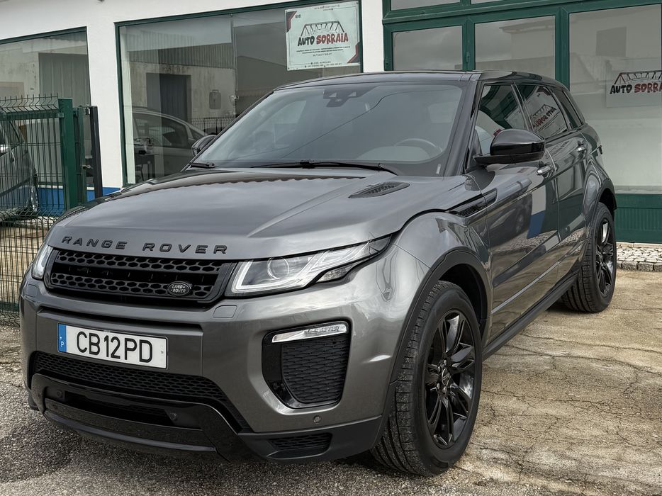 Land Rover Evoque Aut Skyview Edition.