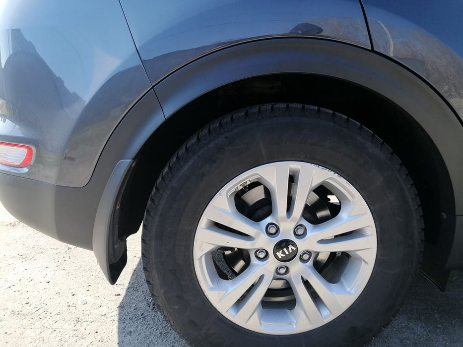 Машина кіа куплена в Україні