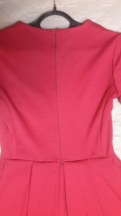 Продам плаття розмір 44(М)