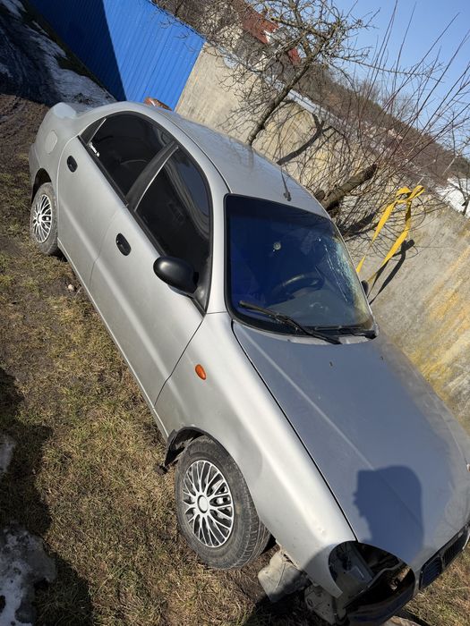 Продам Daewoo Lanos  після дтп