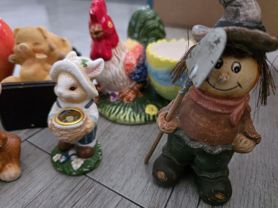Figurki słonie delfiny