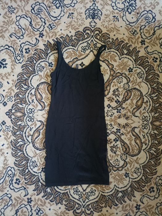 Sukienka mała czarna
