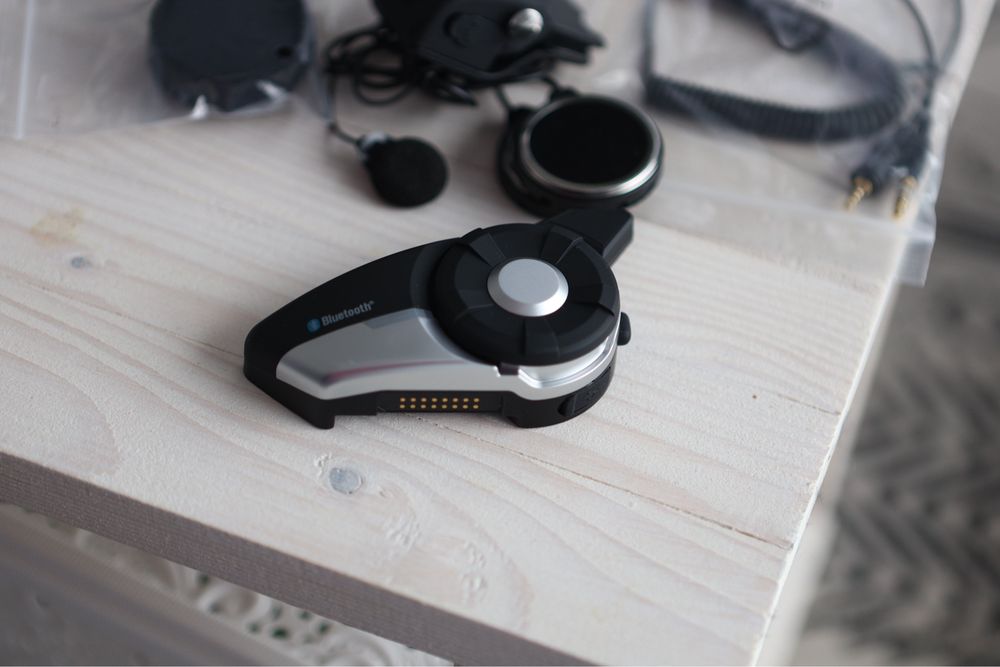 Sena 20S EVO — мото Bluetooth-гарнітура | стан новий