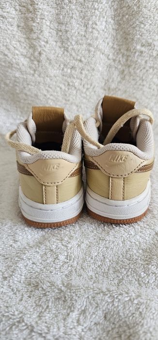 Nike kids Airforce 1 L8 sneakers buty dziecięce  r 23.5