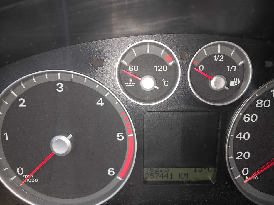 Ford Focus Ghia - 1.6 Diesel - Aceito troca