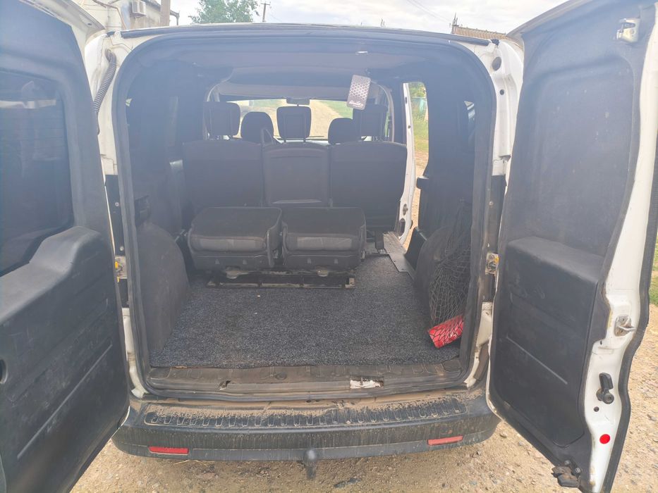 Fiat Doblo 2010, 1.6d