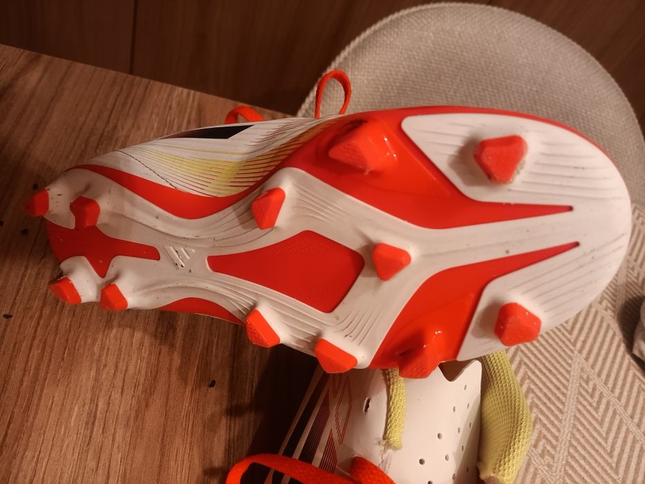 Botas de futebol para criança