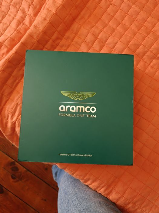 Troco realme gt8pro edição especial Aston Martin
