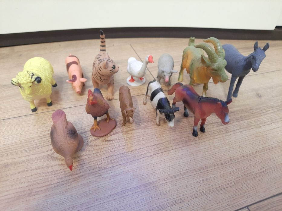 Zestaw figurki zwierzęta