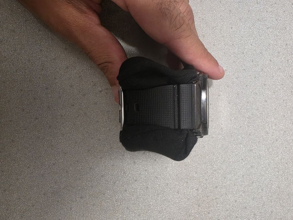 Relógio G-shock.