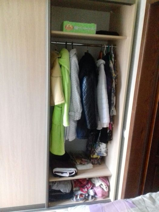 Шафа-купе. Як нова.