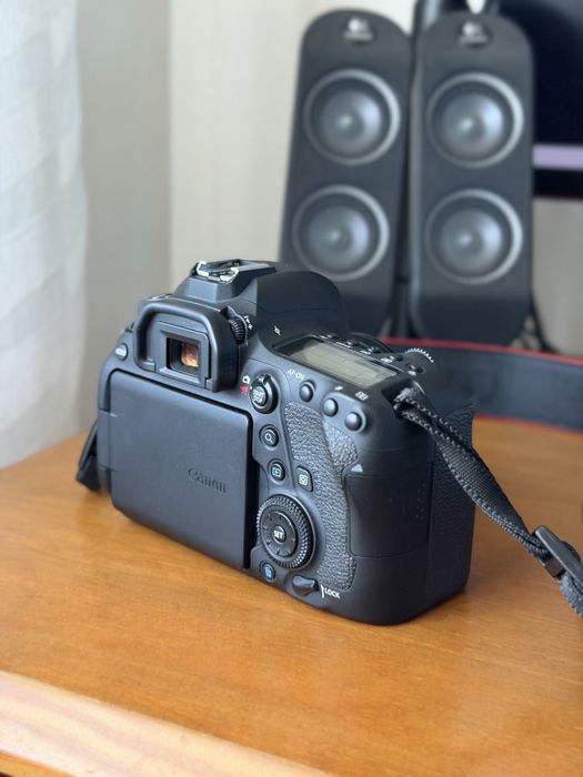 Canon 6D mark II