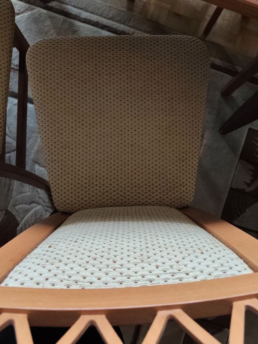 Stół i 6 krzeseł
