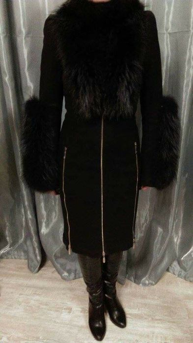 Пальто осень , зима