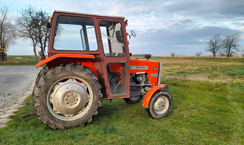 Massey Ferguson  255