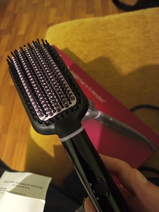 Щітка-випрямляч Philips BHH880/00