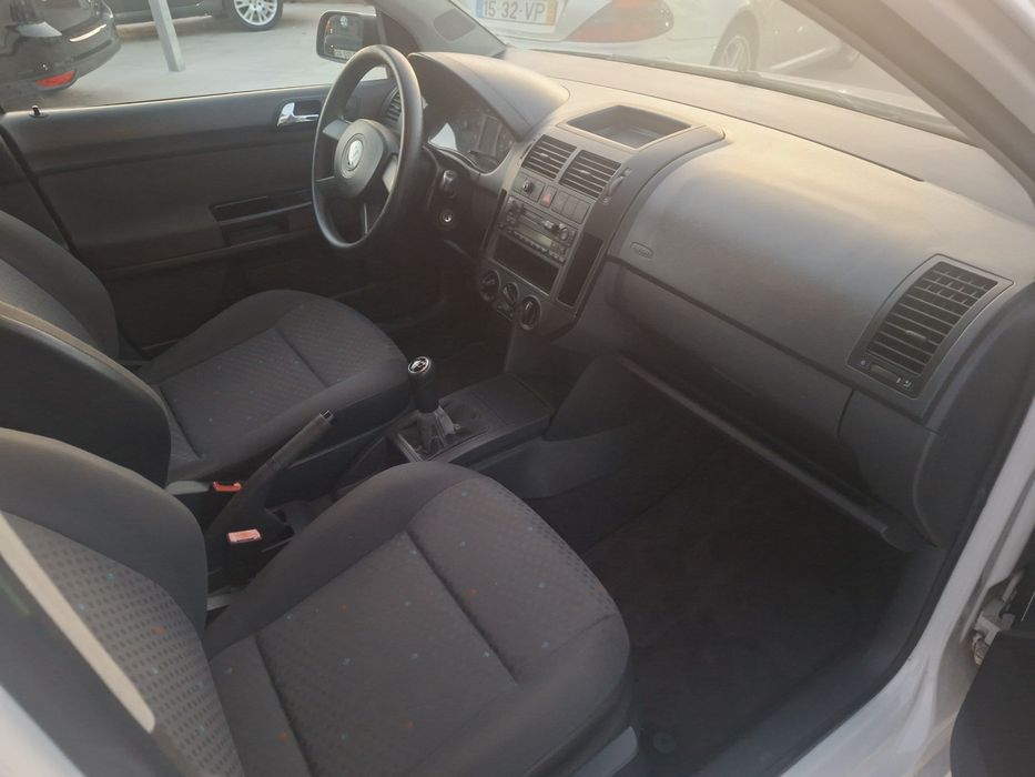 VW polo 1.2i  125000kms