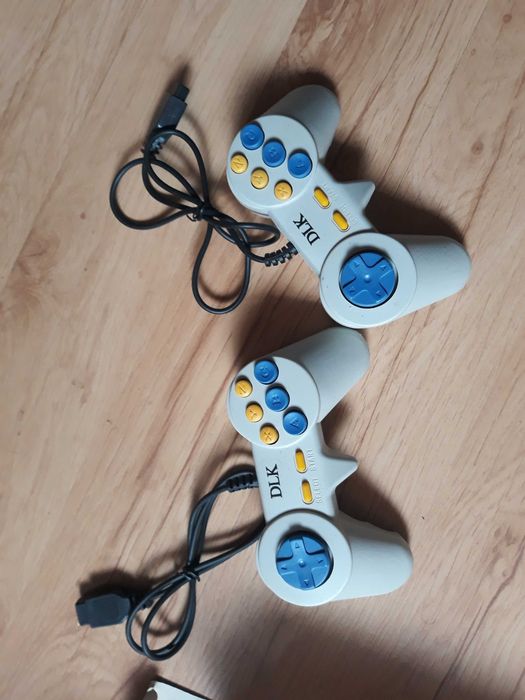 Pady do pegasusa nintendo 4 szt nowe 9 pin