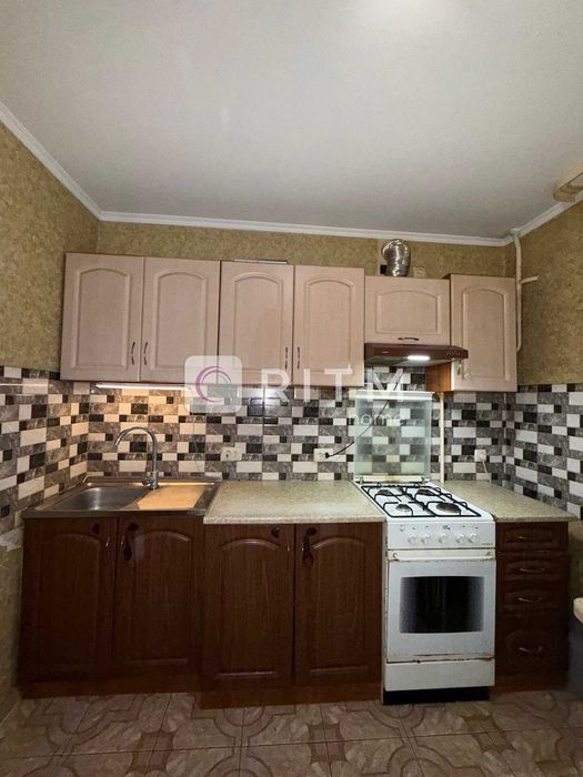 Продаж 3-кімнатної квартири в затишному районі міста
