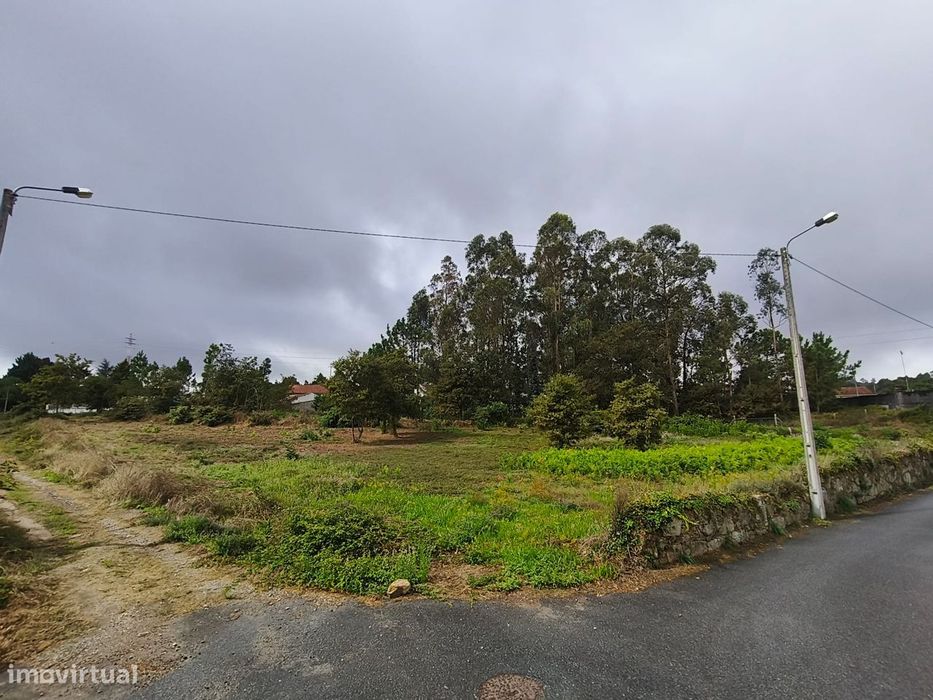Terreno de construção em Mazarefes — Mazarefes E Vila Fria, Viana do Castelo