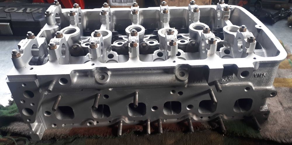 głowica VR6 VW T5 3.2FSI Touareg Audi A6 A8 Q7 022.103.373C