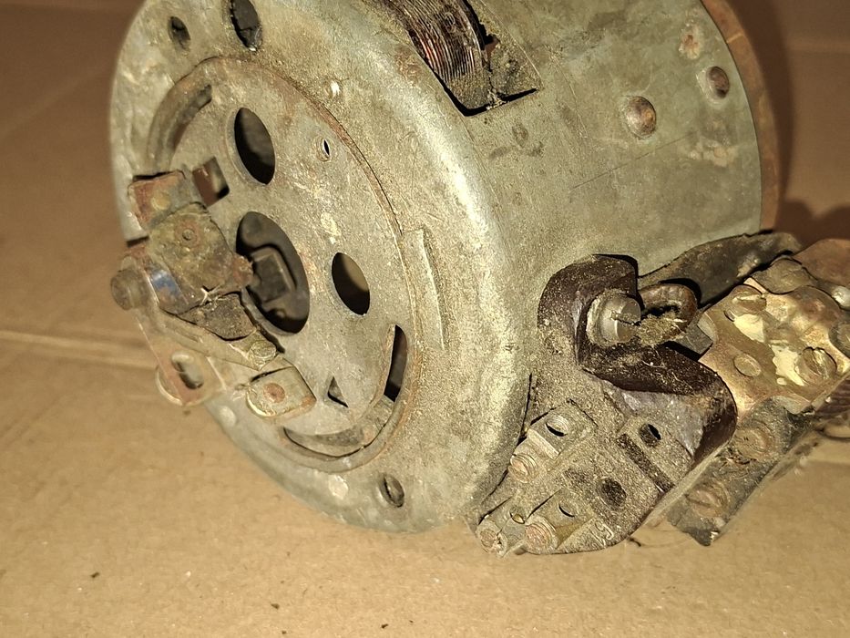 Pradnica zaplon stator jawa 6v-45w-1500
