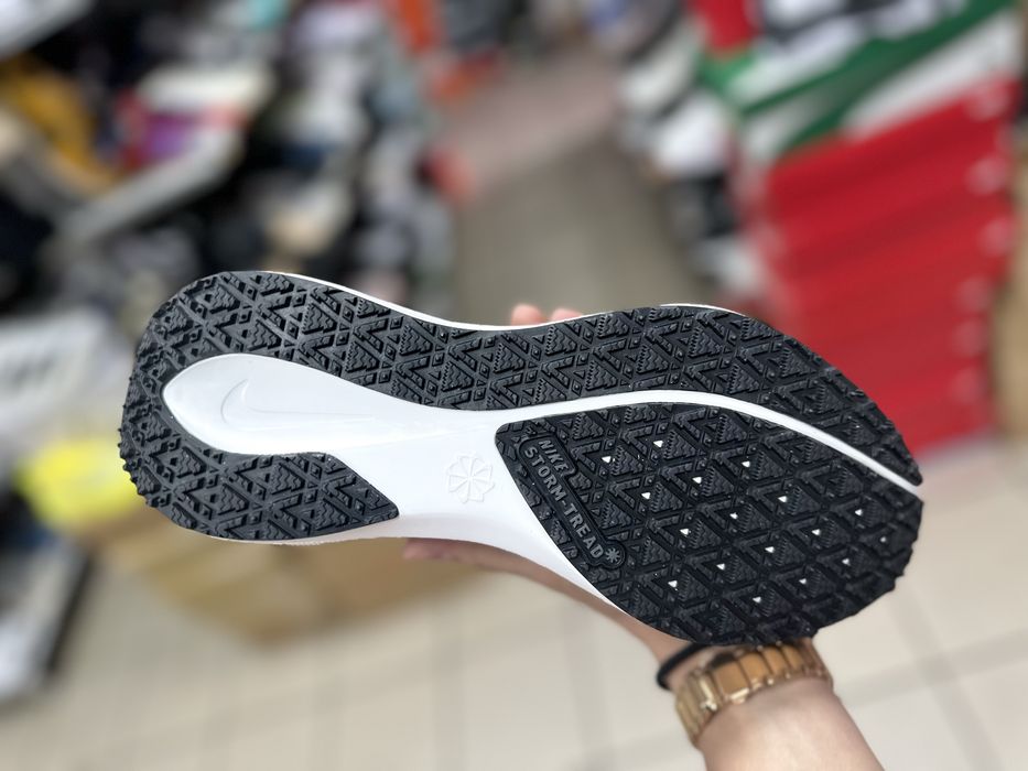 Бігові кросівки Nike Pegasus 41 GTX( РОЗМІР 40 )