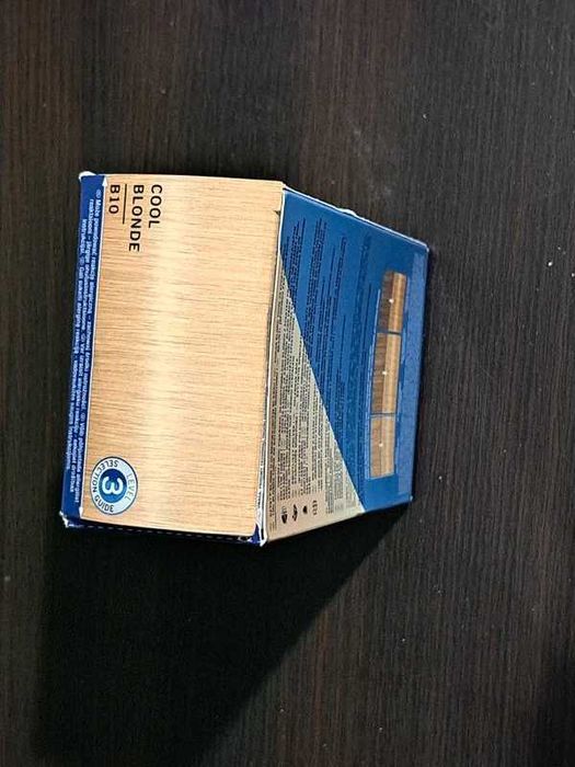 Farba do włosów cool blonde B10