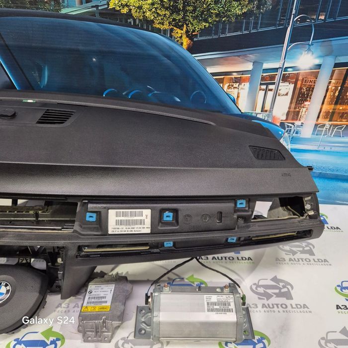Tablier completo com kit de airbags BMW Série 3 E90 E91 E92