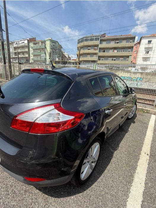 Renault Megane bem estimado