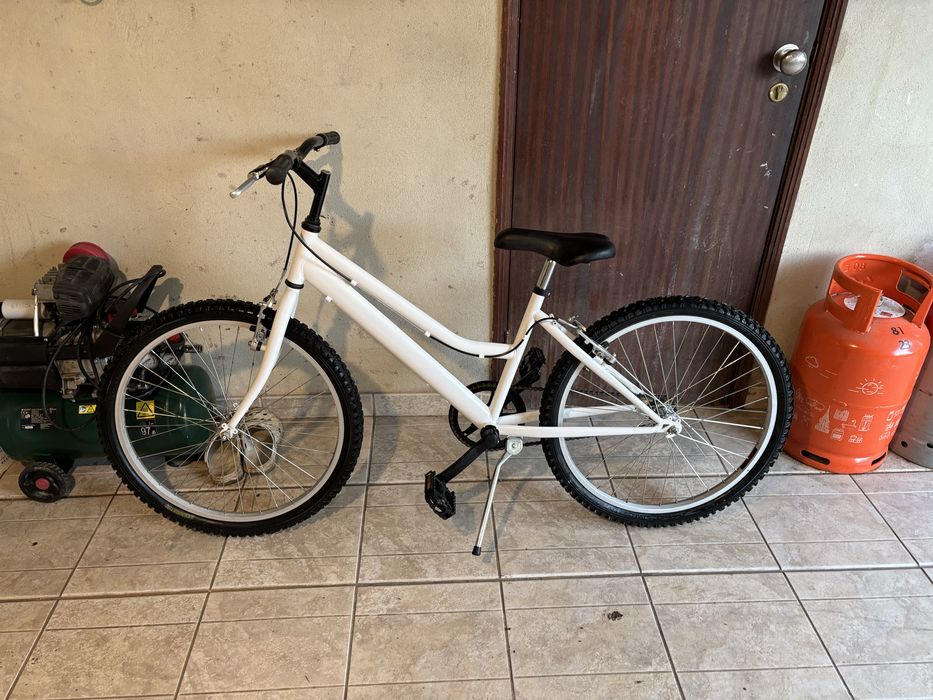 Bicicleta roda 24 como nova